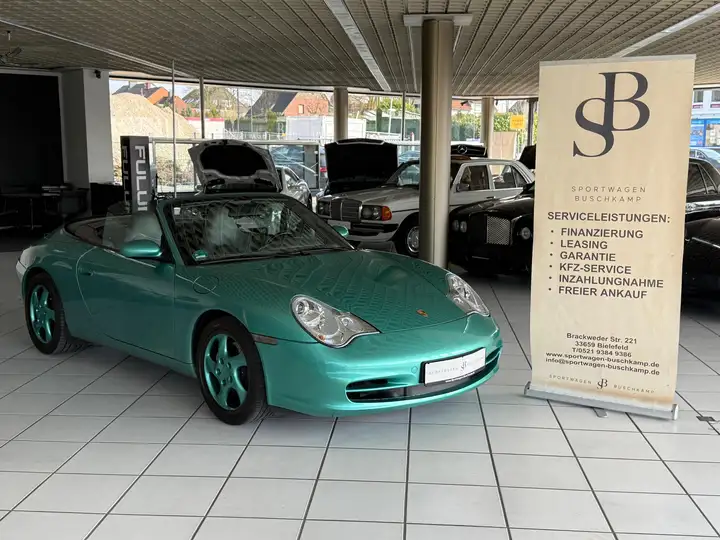 Carrera 4 Cabriolet — Exterior