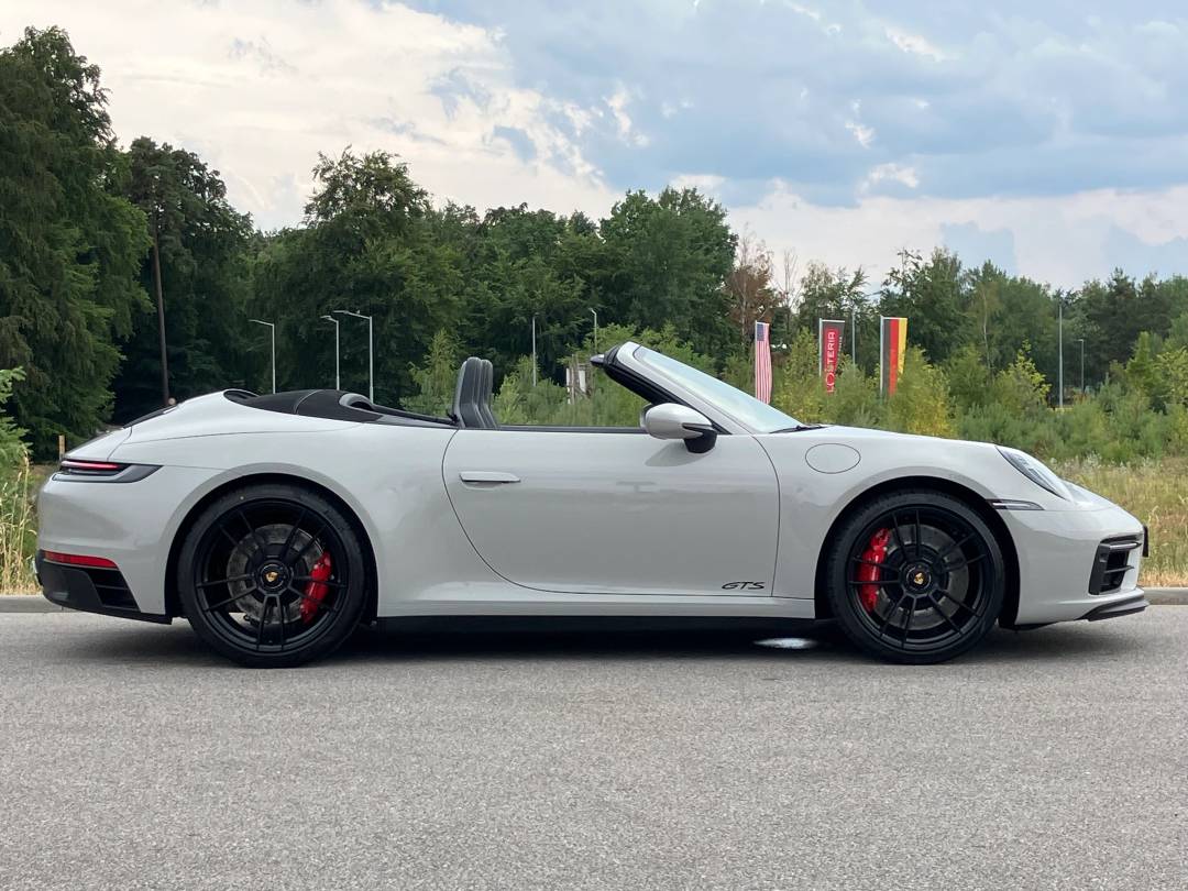 Carrera GTS Cabriolet — Exterior