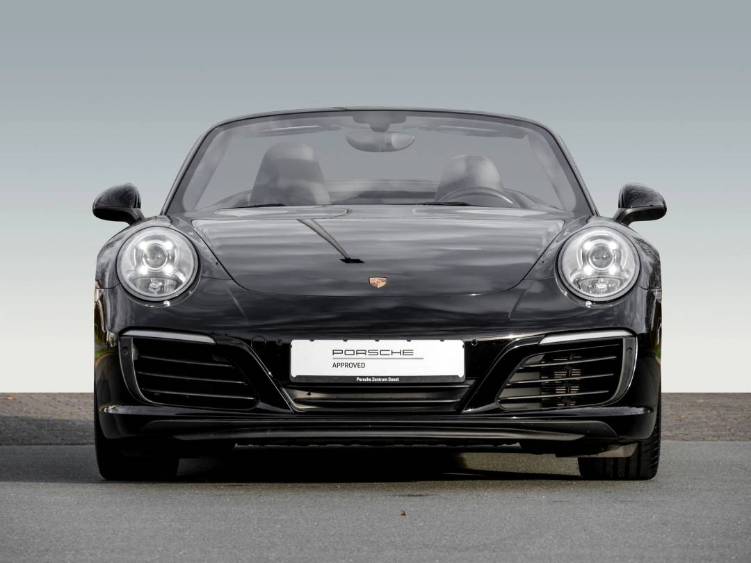 Carrera Cabriolet — Exterior