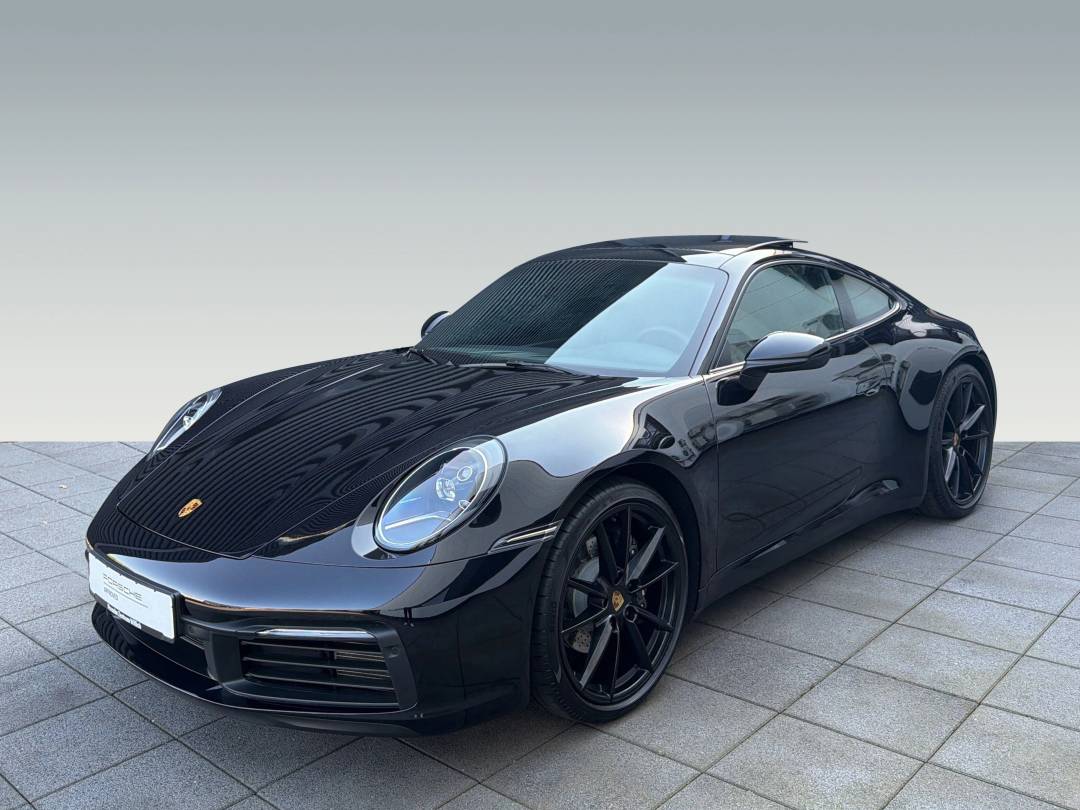 Carrera — Exterior
