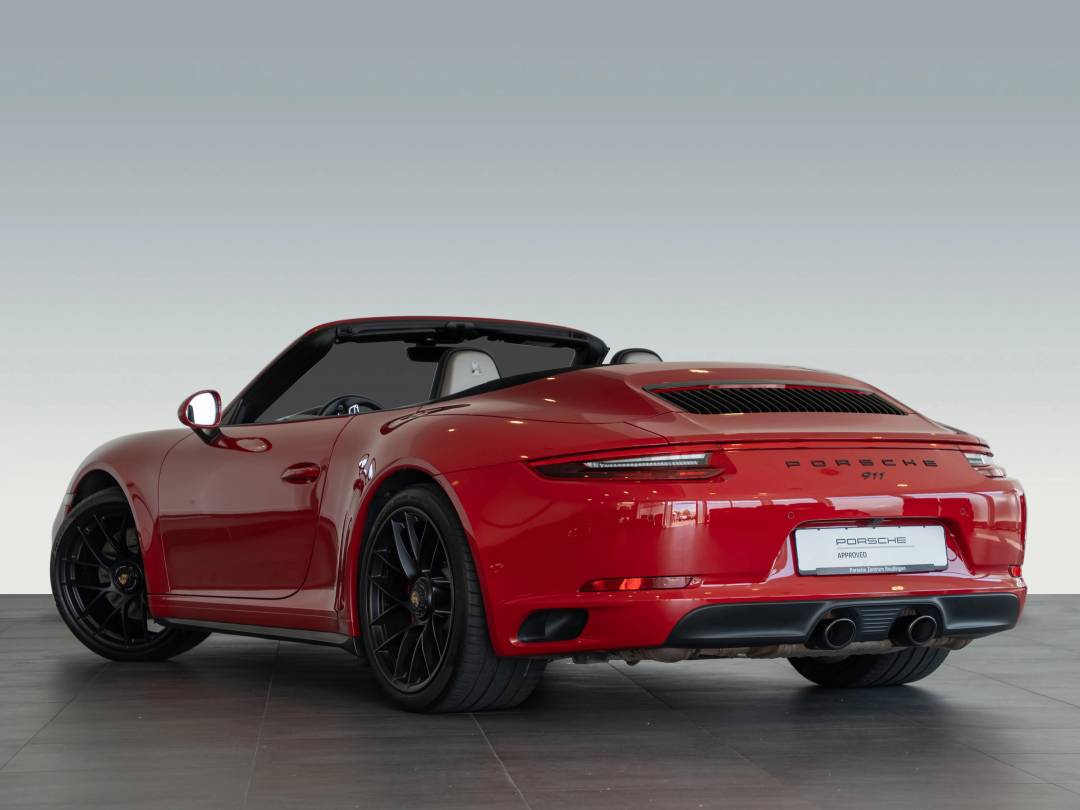 Carrera 4 GTS Cabriolet — Exterior