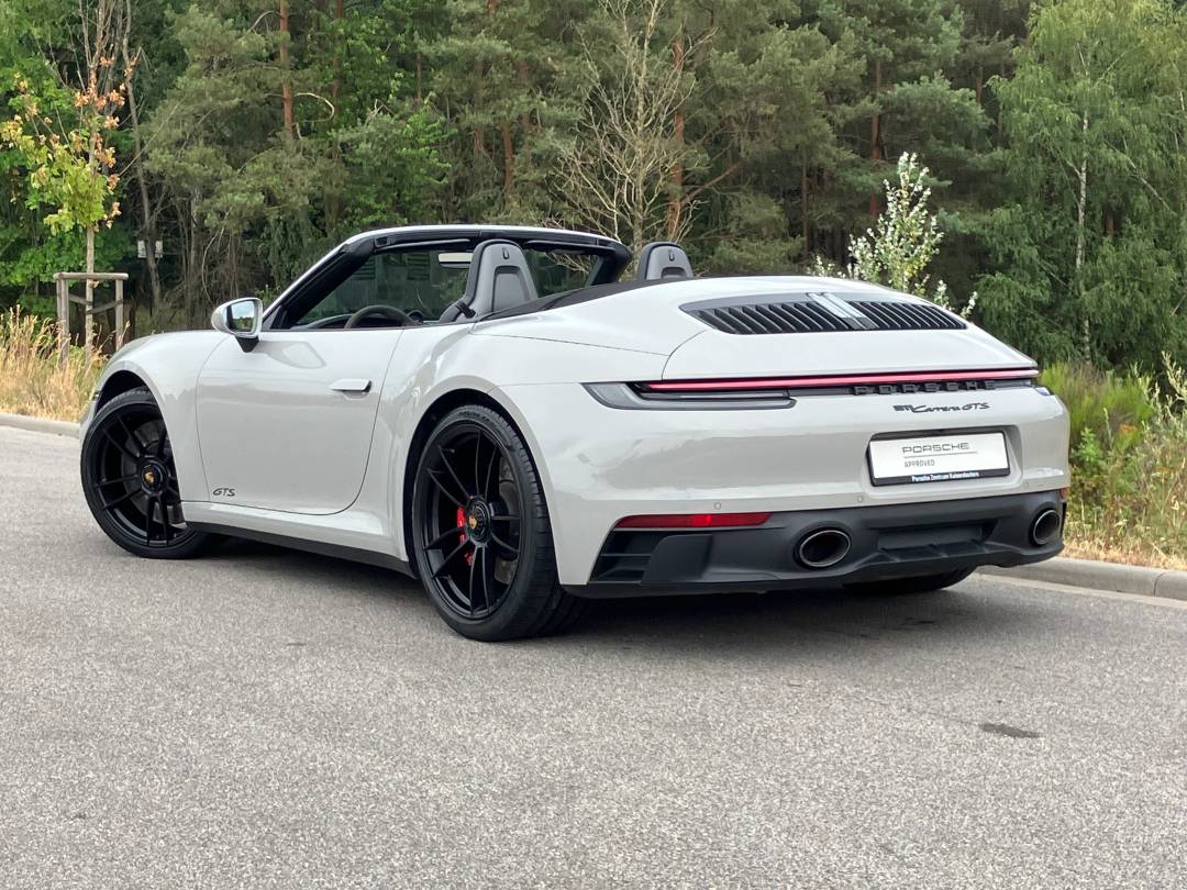 Carrera GTS Cabriolet — Exterior