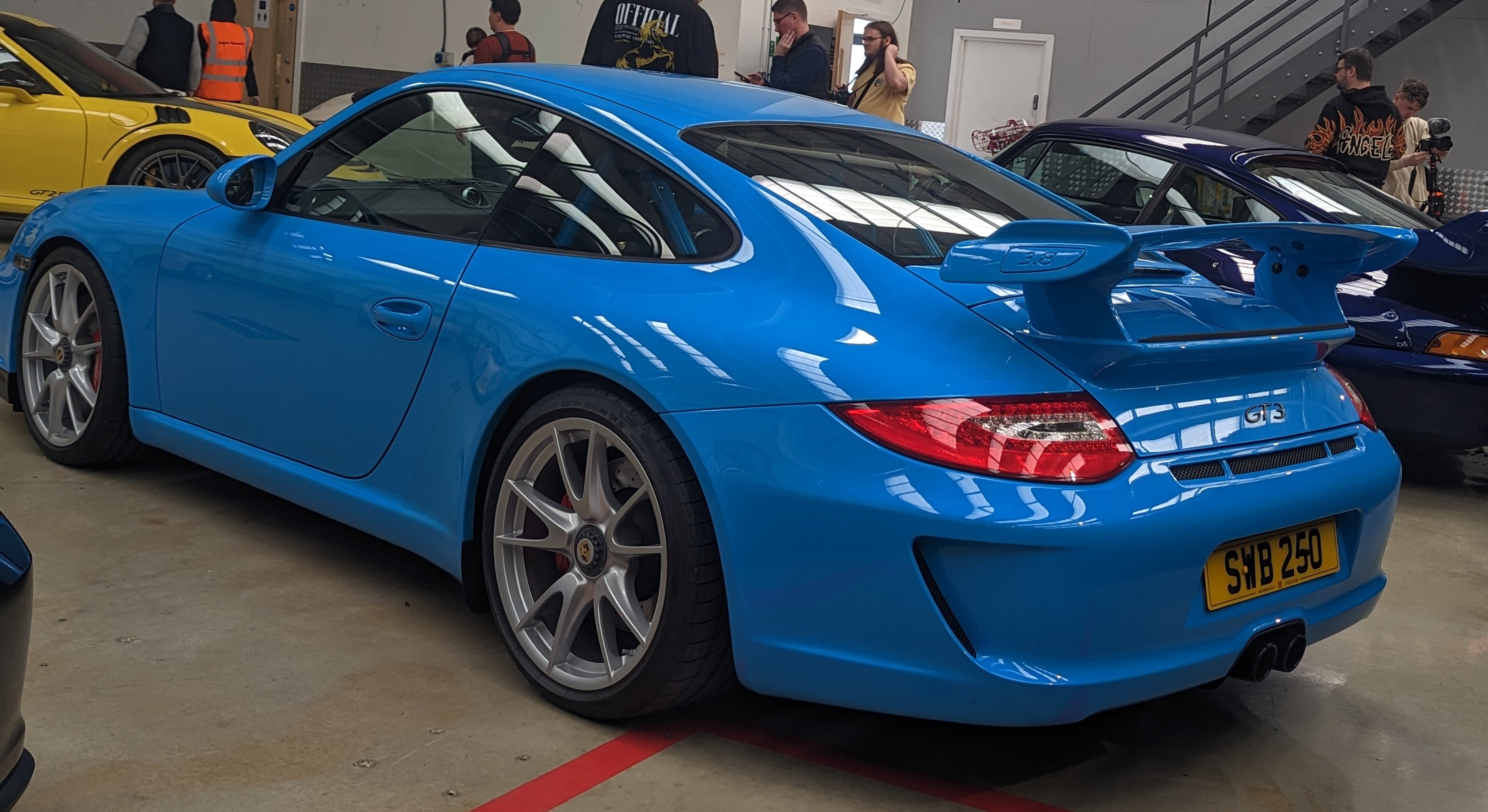 GT3 — Exterior