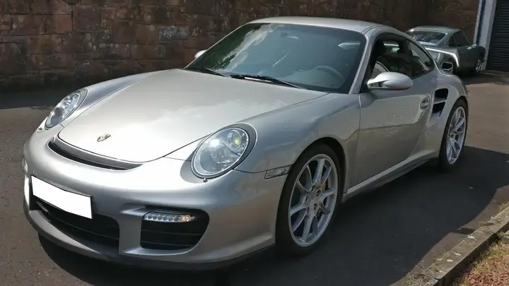 GT2 — Exterior