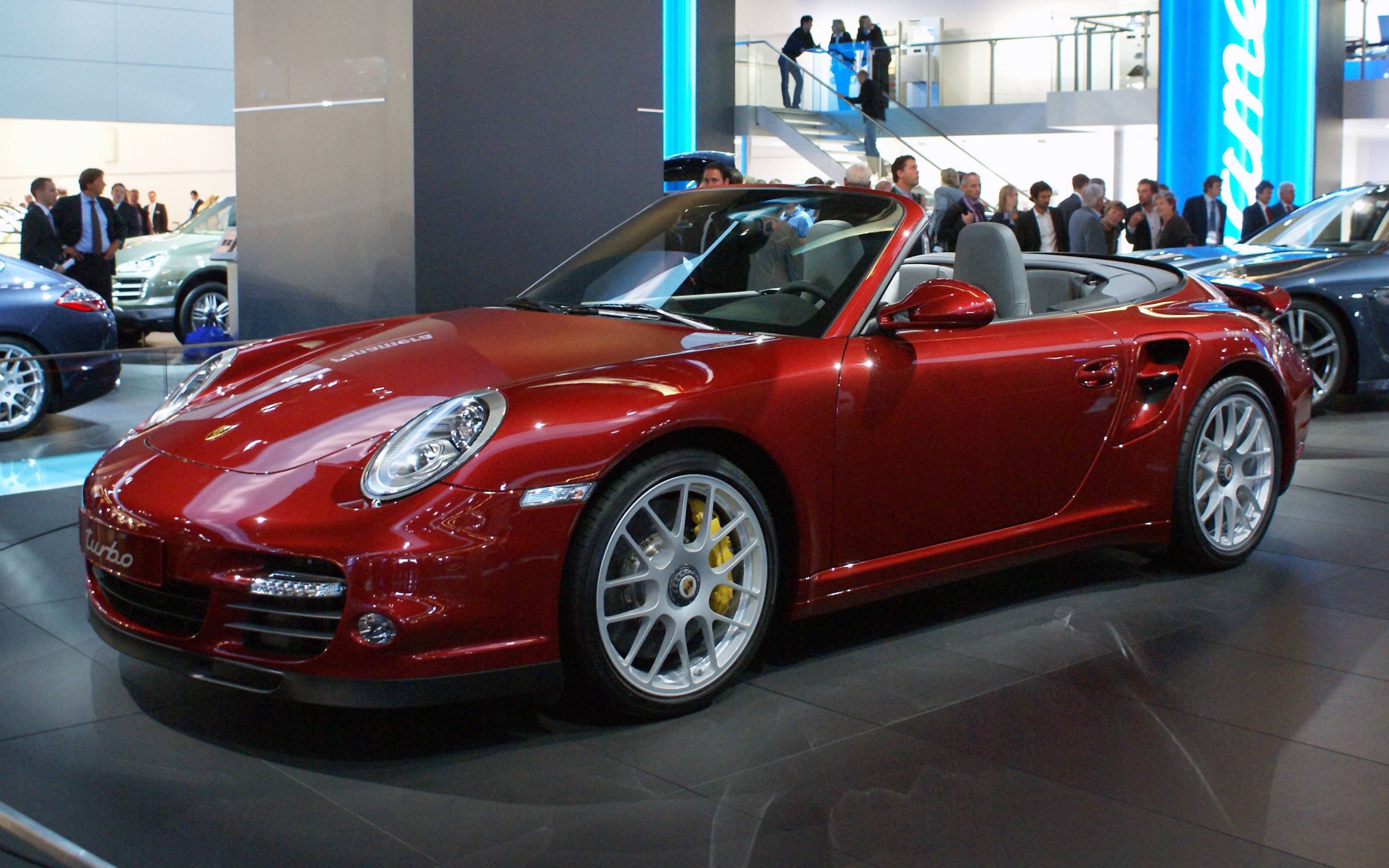 Turbo Cabriolet — Exterior