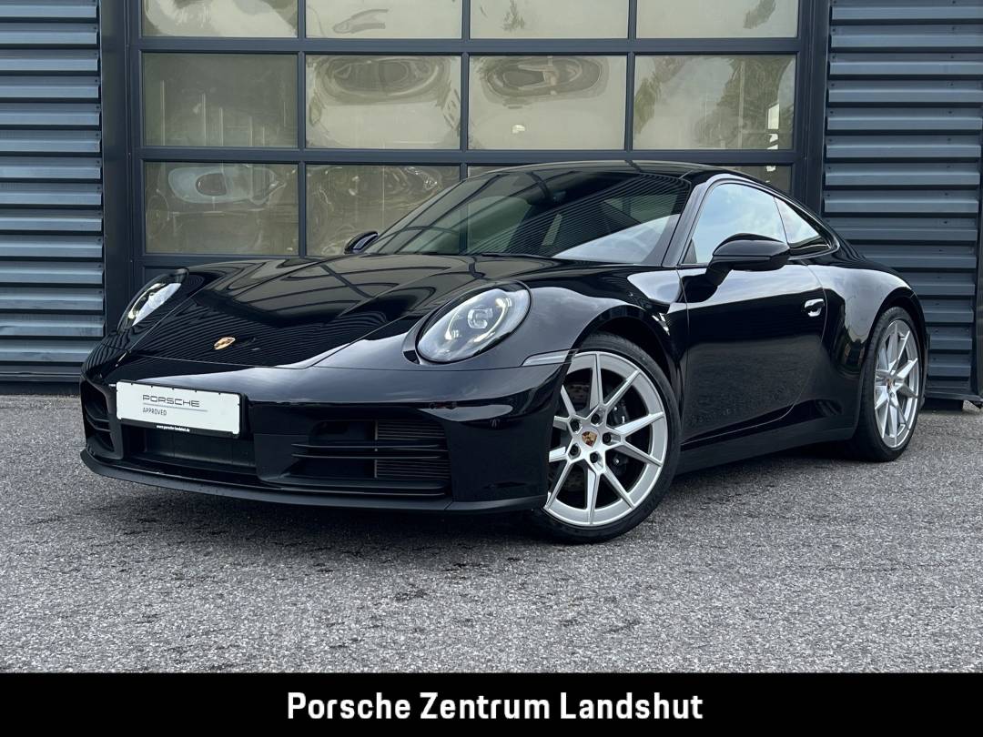 Carrera — Exterior