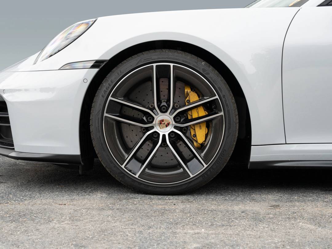 Carrera S — Exterior