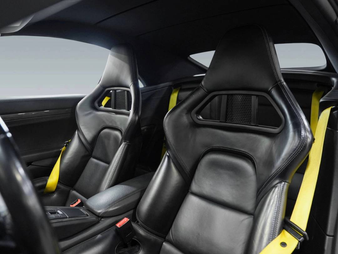 Turbo S Cabriolet — Interior