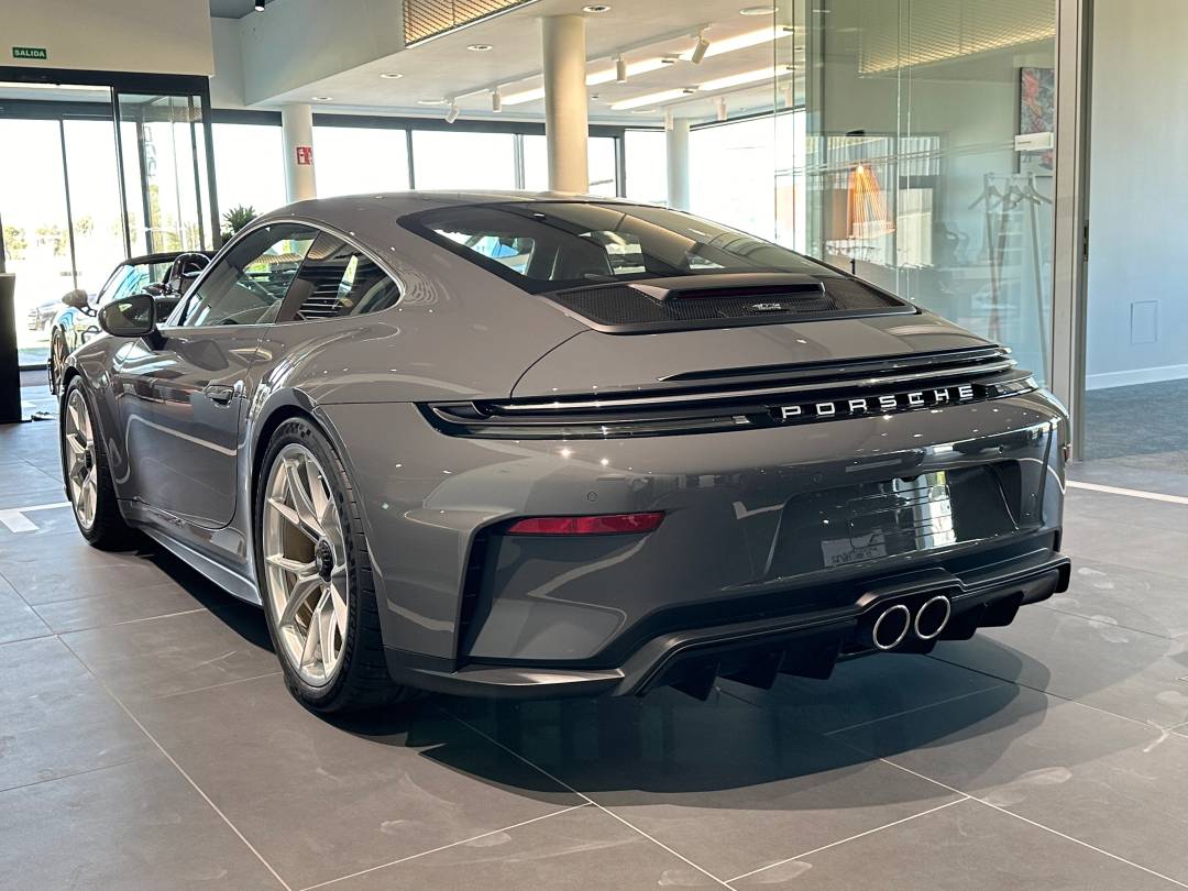 GT3 Touring — Exterior