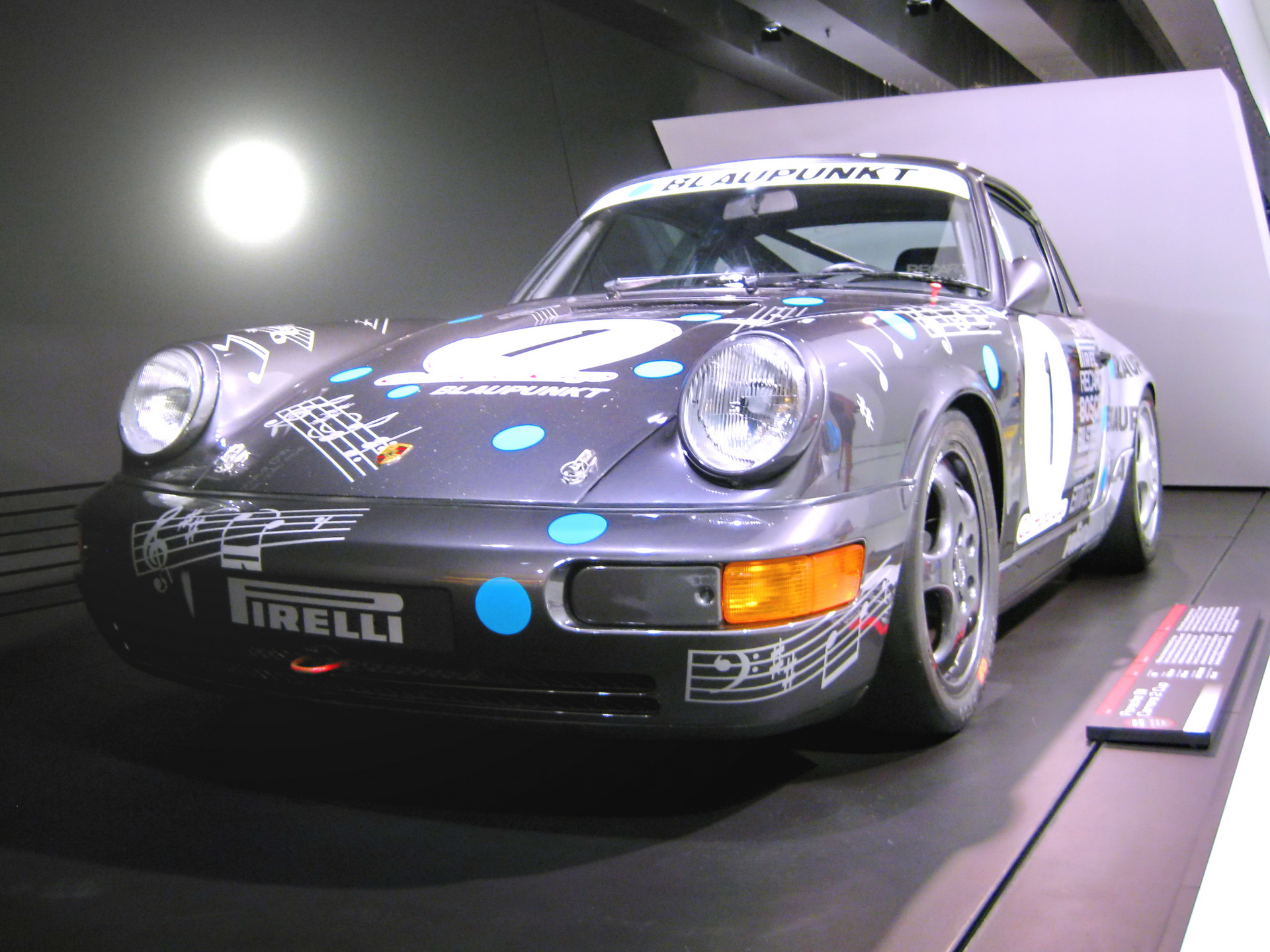 Carrera Cup — Exterior