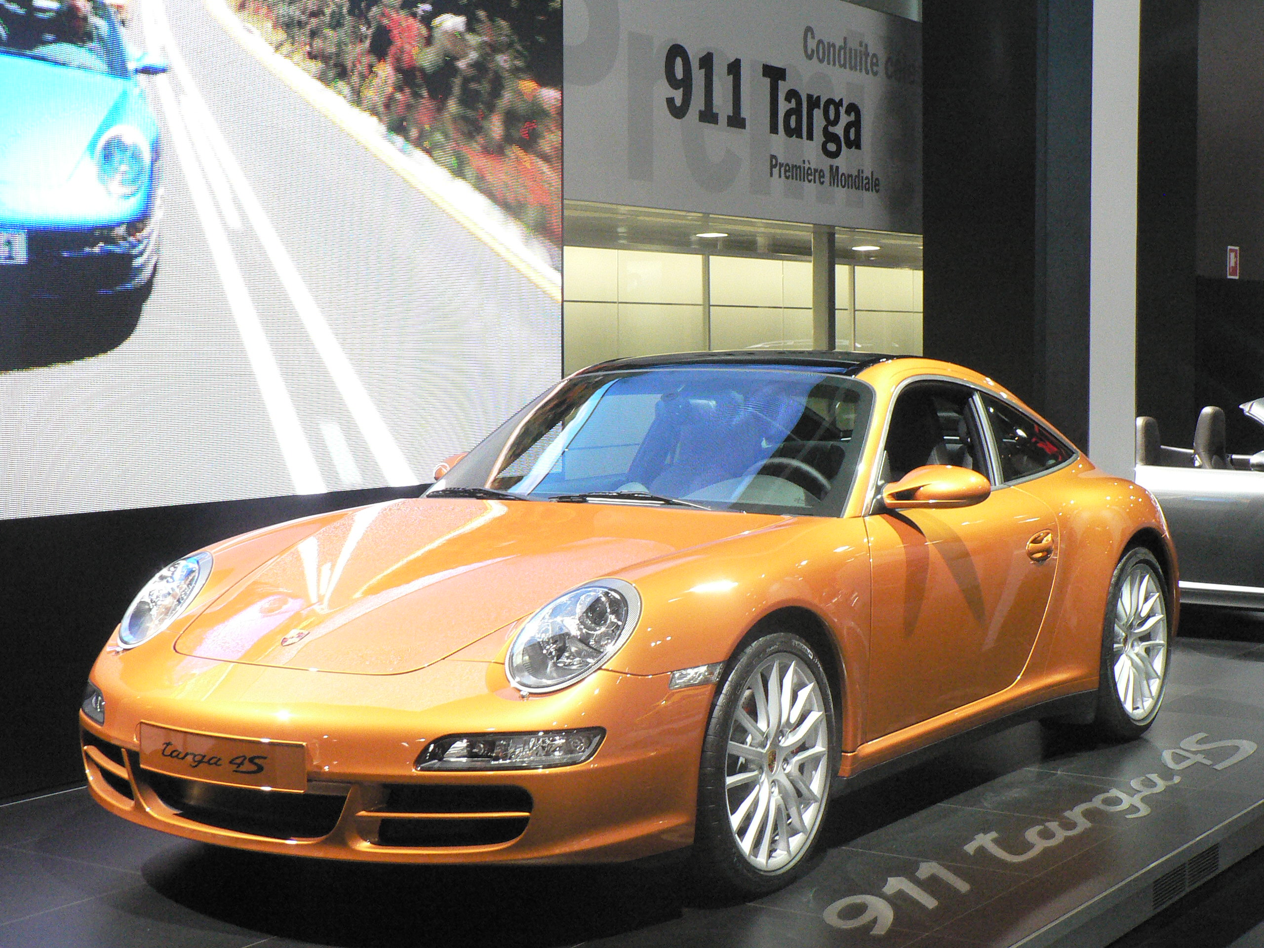 Targa 4S — Exterior