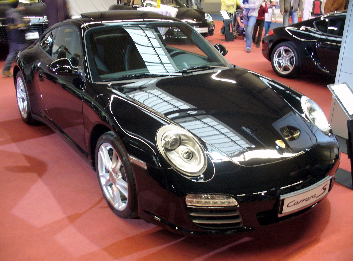 Carrera 4 — Exterior