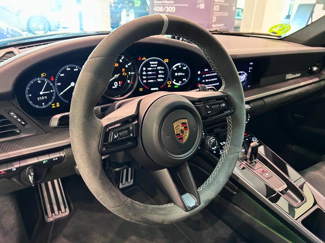 Dakar — Interior