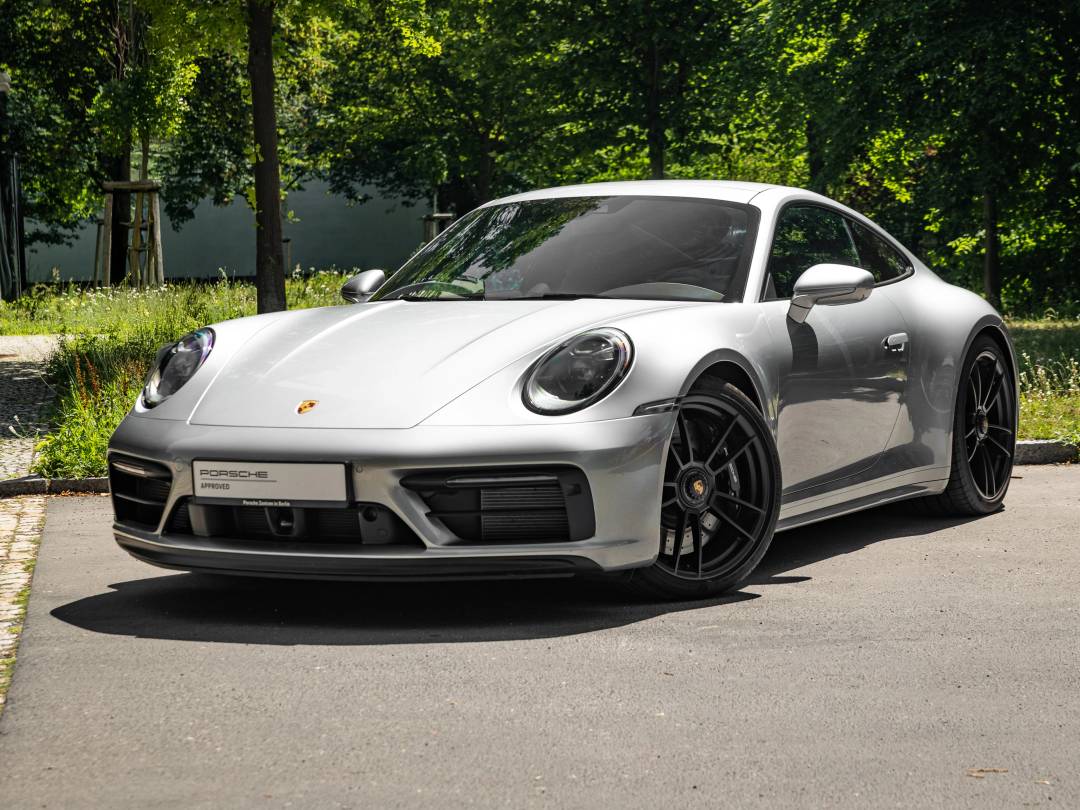 Carrera 4 GTS — Exterior