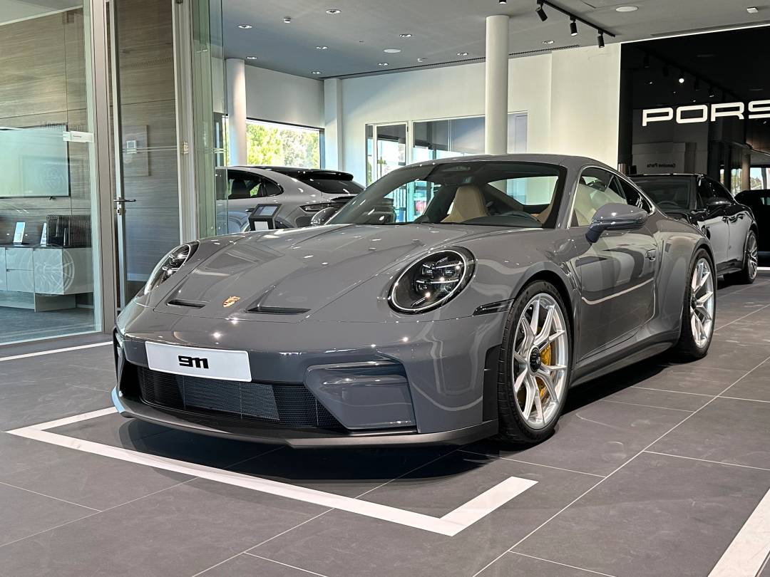 GT3 Touring — Exterior