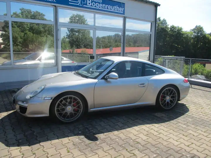 Carrera GTS — Exterior