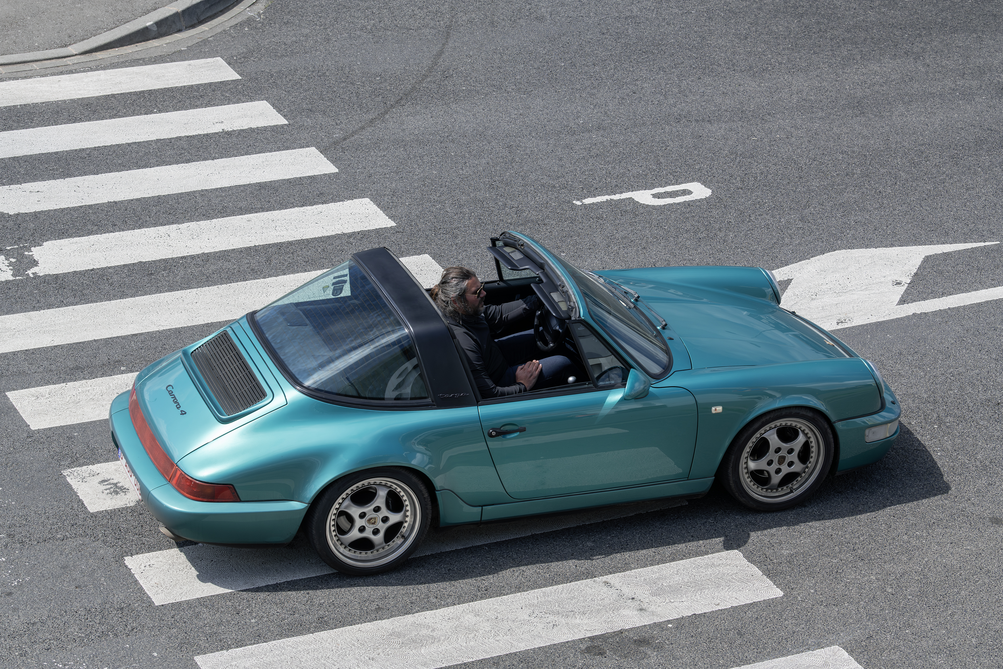 Carrera 4 Targa — Exterior