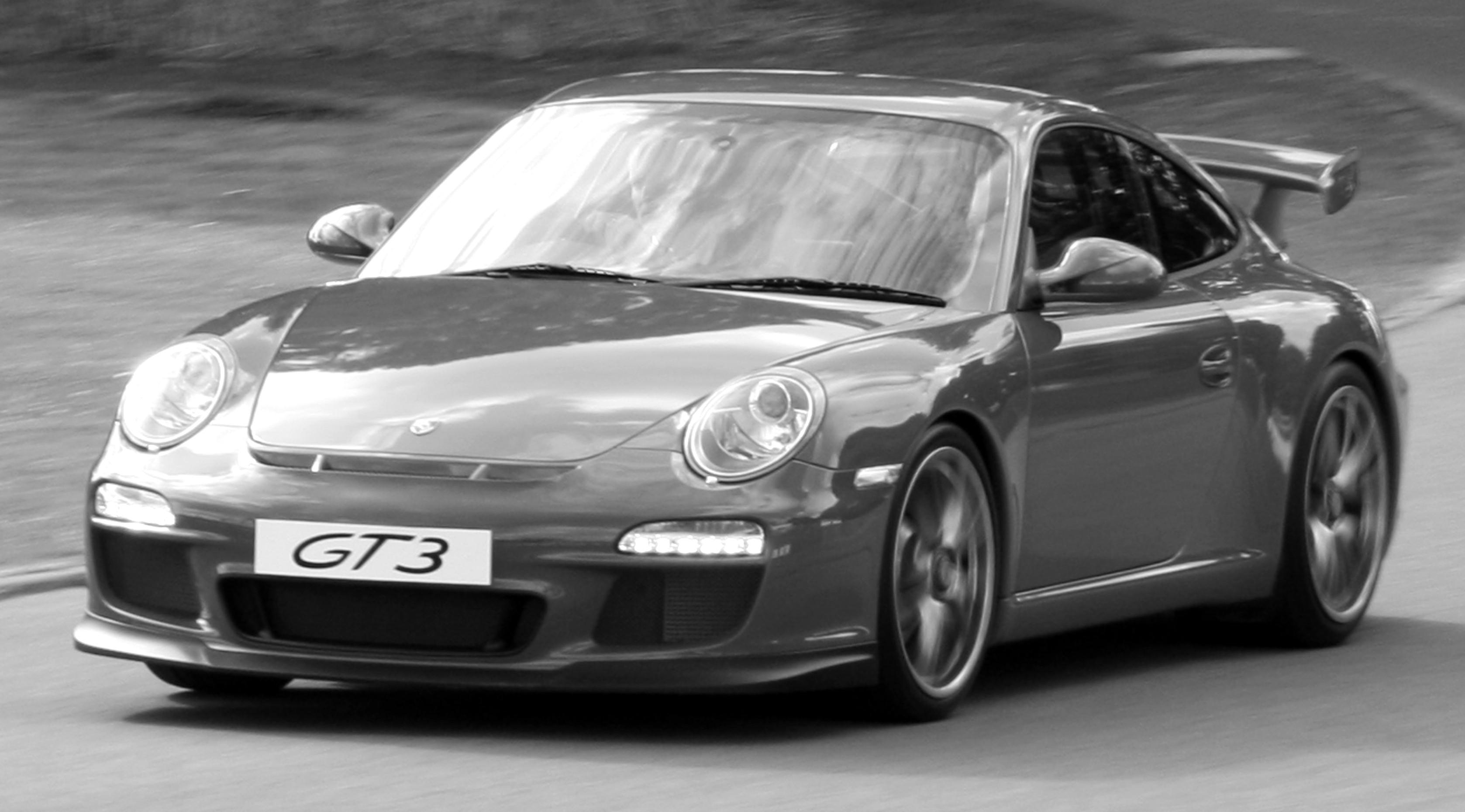 GT3 — Exterior