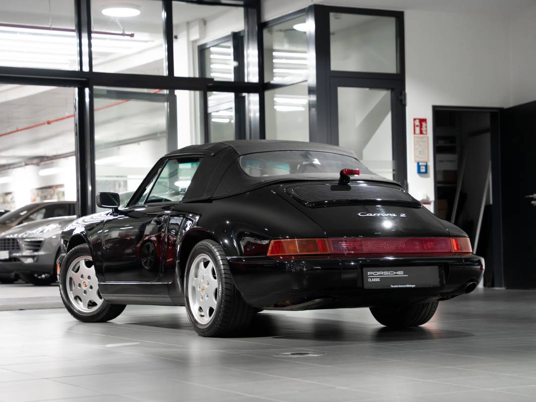 Carrera 2 Cabriolet — Exterior