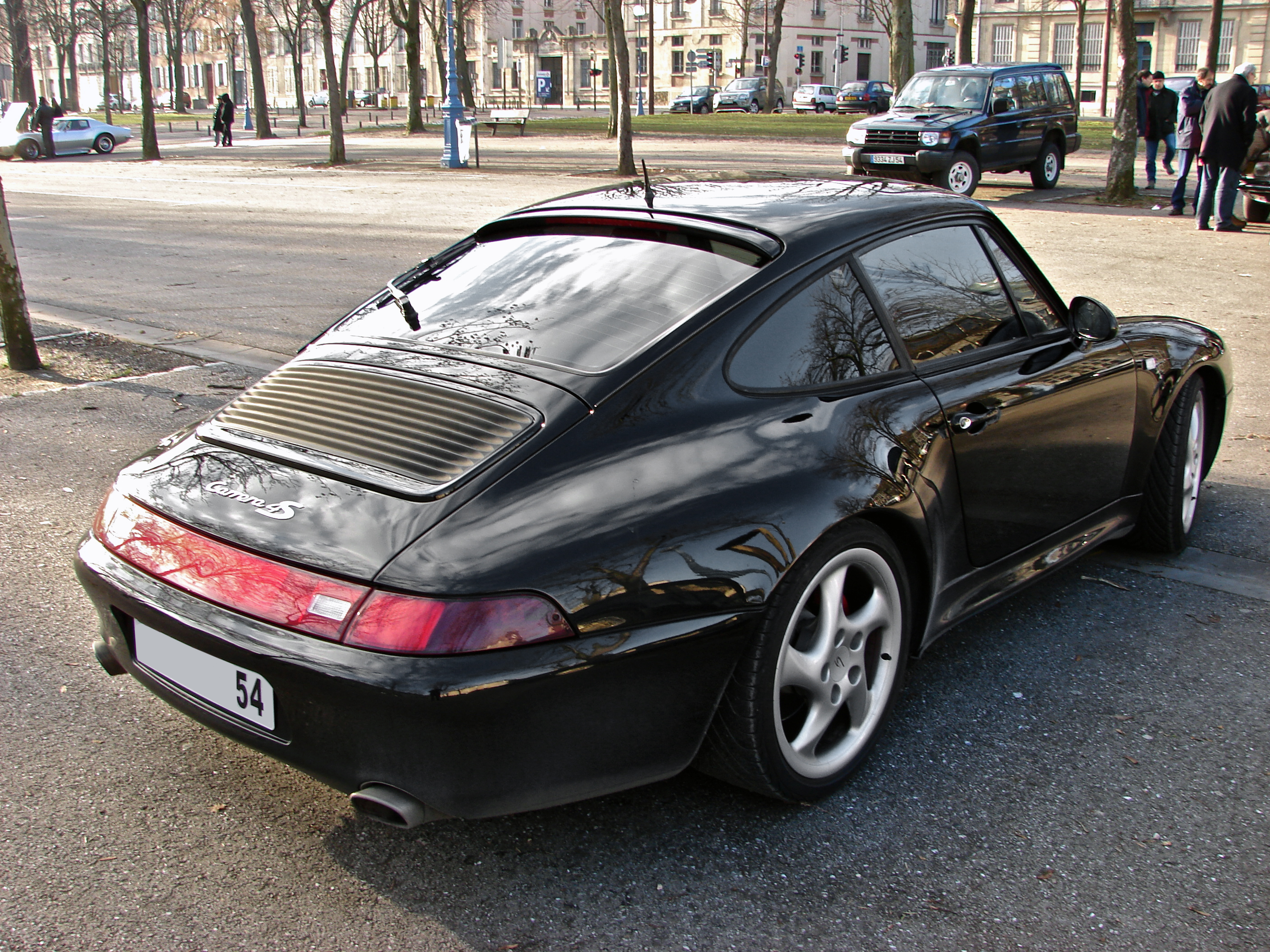 Carrera 4S — Exterior