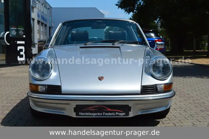911 Targa — Exterior