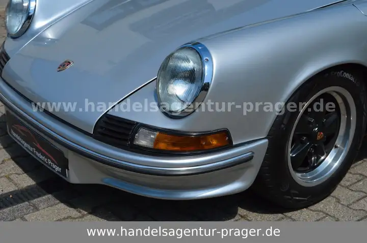 911 Targa — Exterior