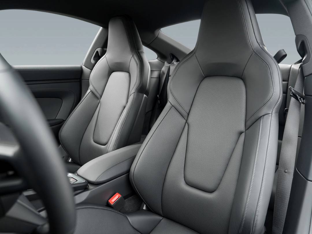 Carrera T — Interior