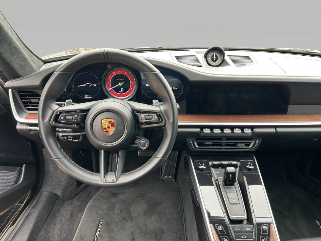 Turbo — Interior
