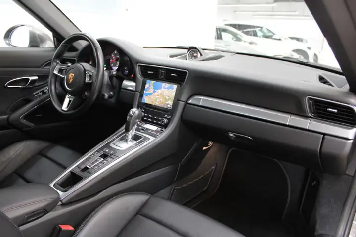 Targa 4S — Exterior