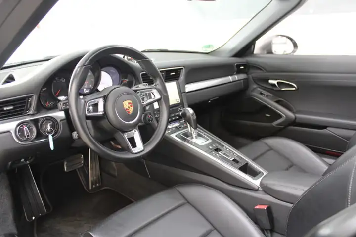 Targa 4S — Exterior