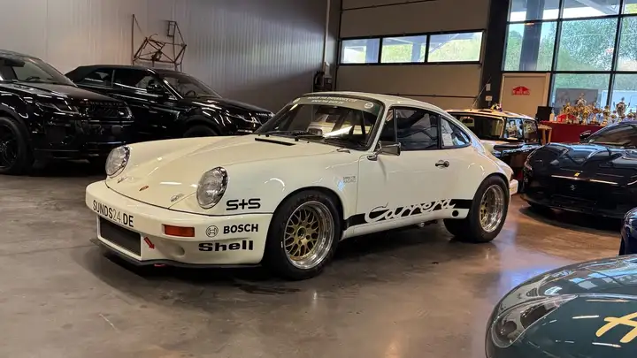 Carrera 3.0 — Exterior