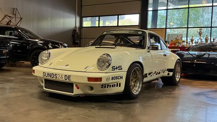 Carrera 3.0 — Exterior
