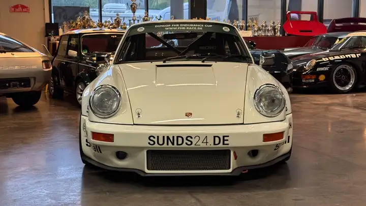 Carrera 3.0 — Exterior