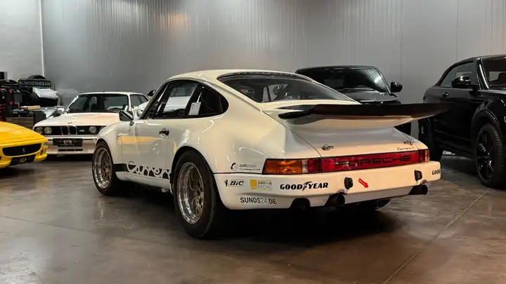 Carrera 3.0 — Exterior