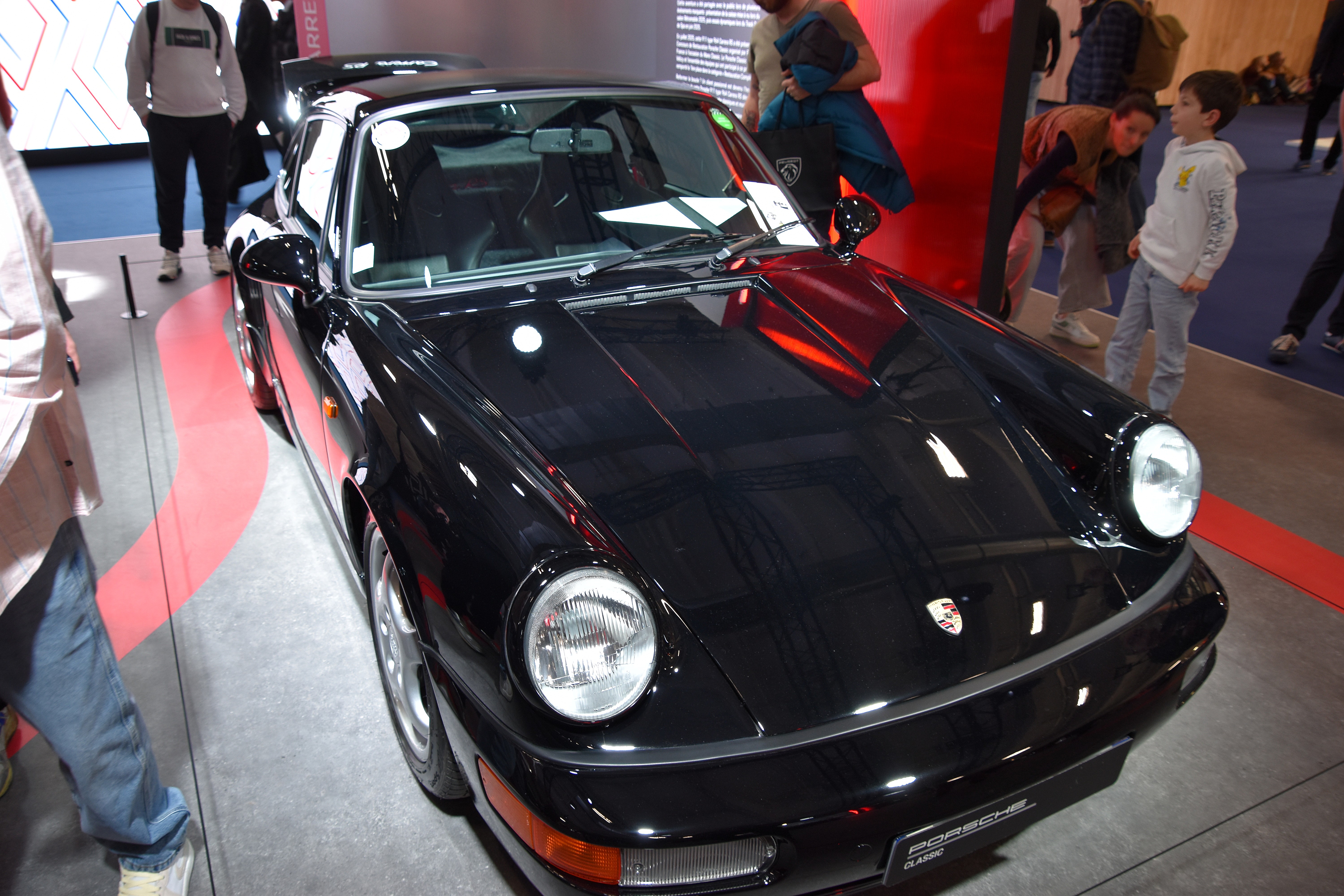 Carrera RS — Exterior
