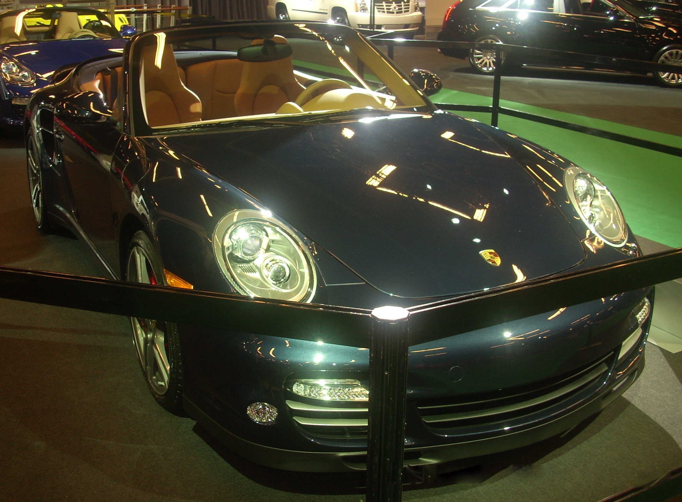 Turbo Cabriolet — Exterior