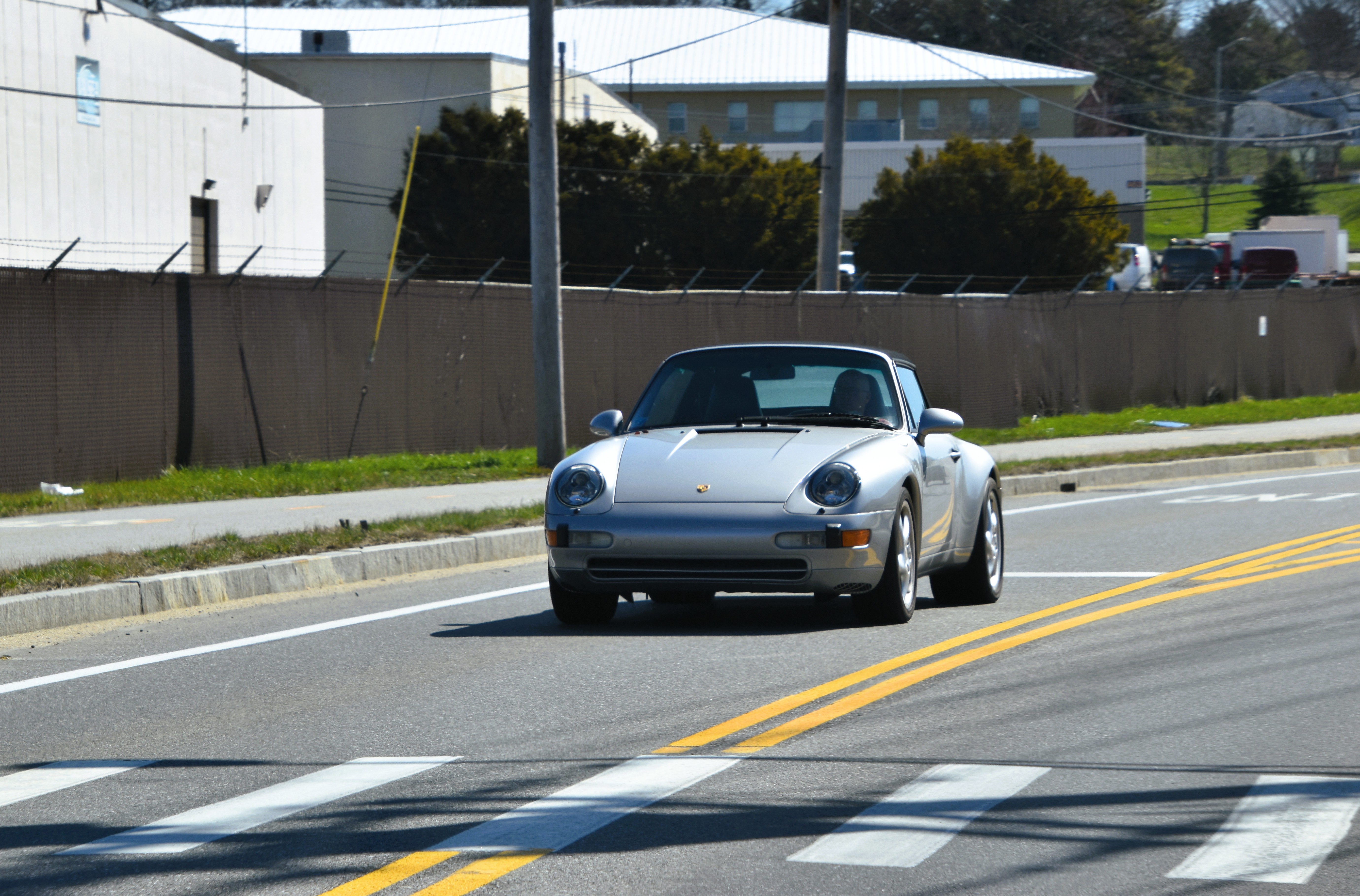 Carrera 4 Cabriolet — Exterior