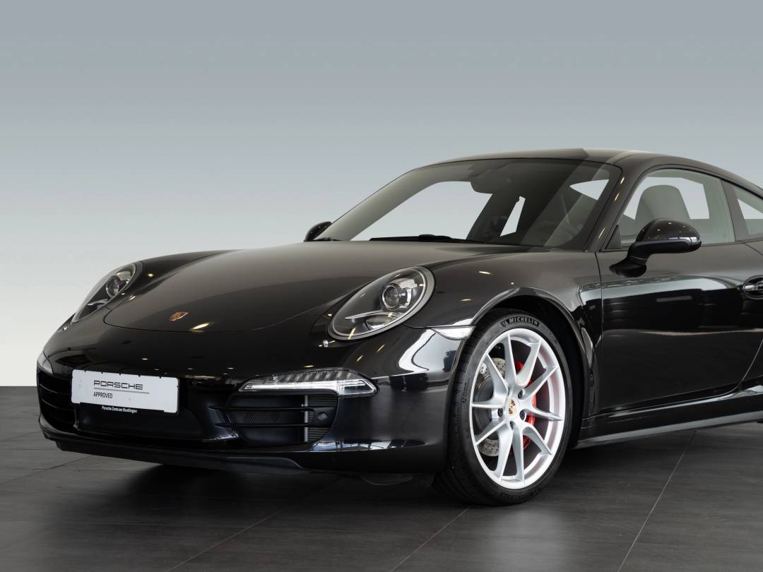 Carrera 4S — Exterior