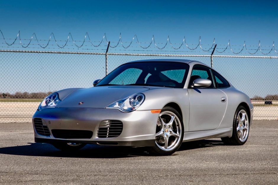 40 Jahre 911 — Exterior