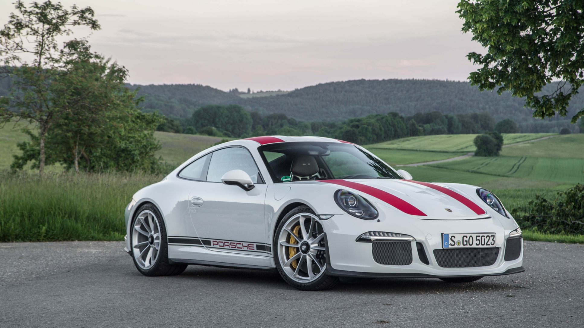 911 R — Exterior
