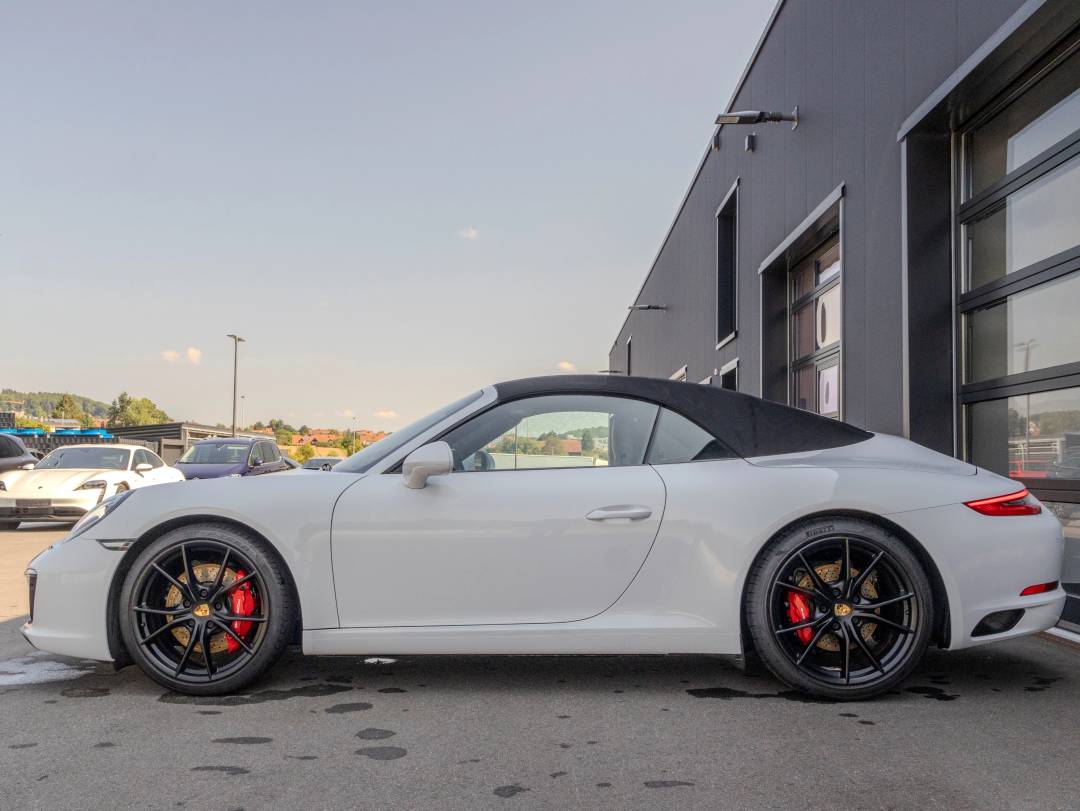 Carrera S Cabriolet — Exterior