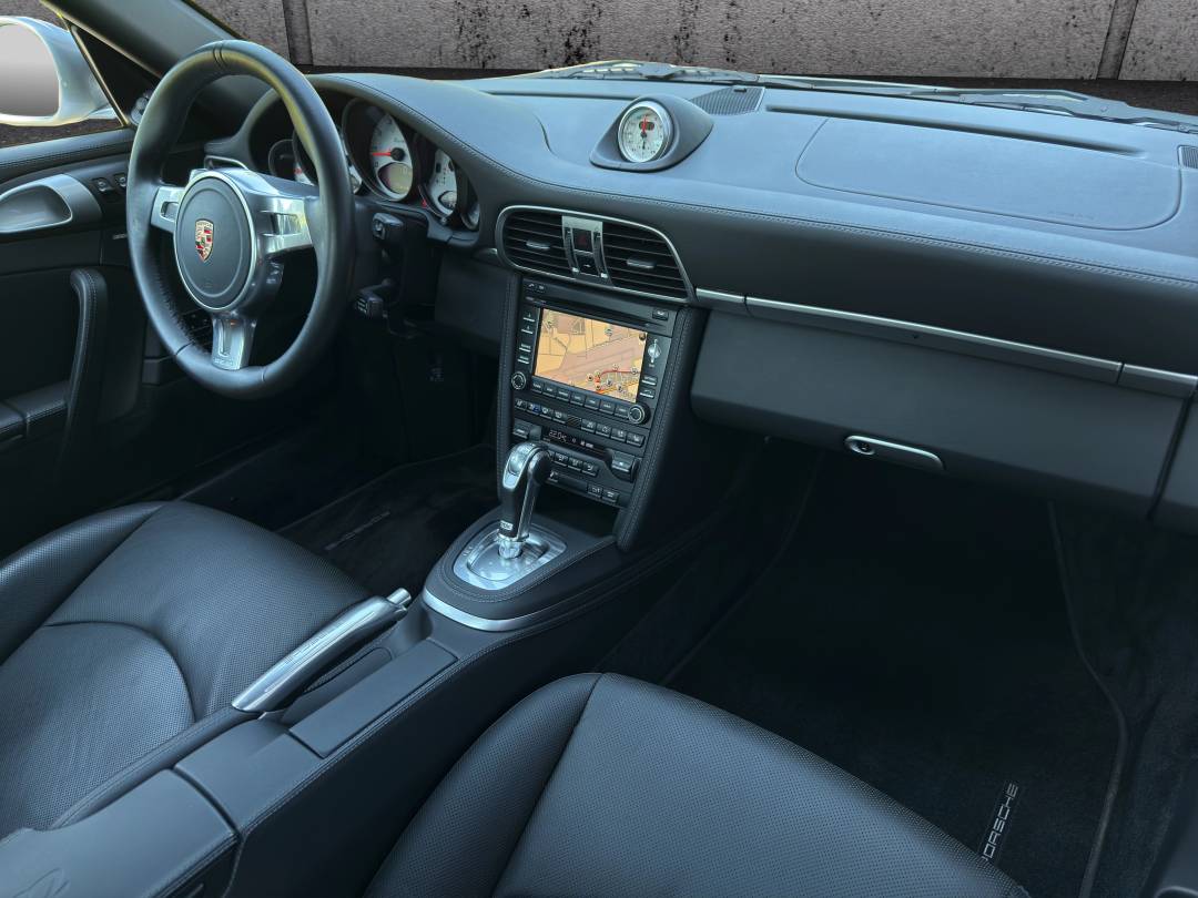 Turbo — Interior