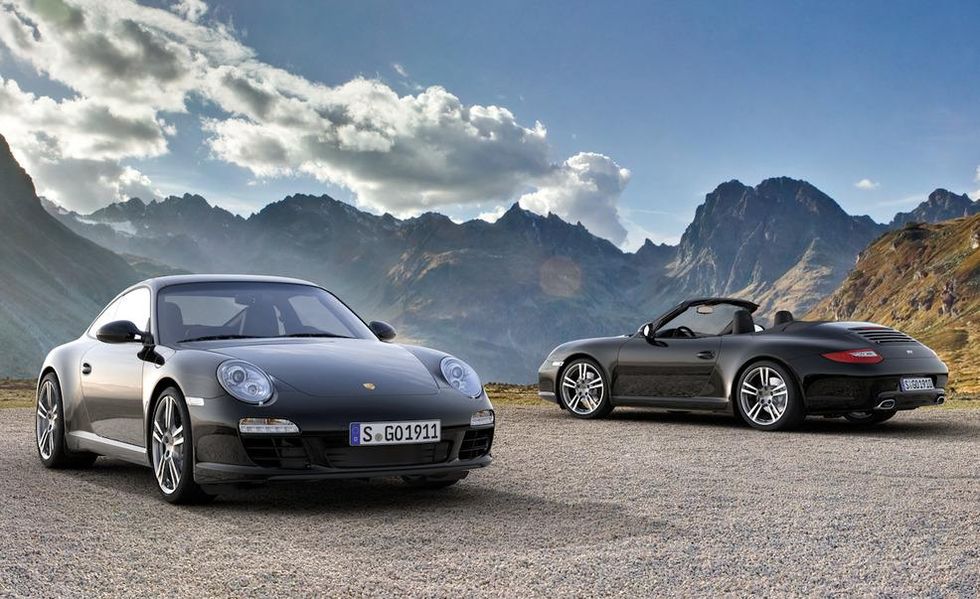 911 Black Edition — Exterior