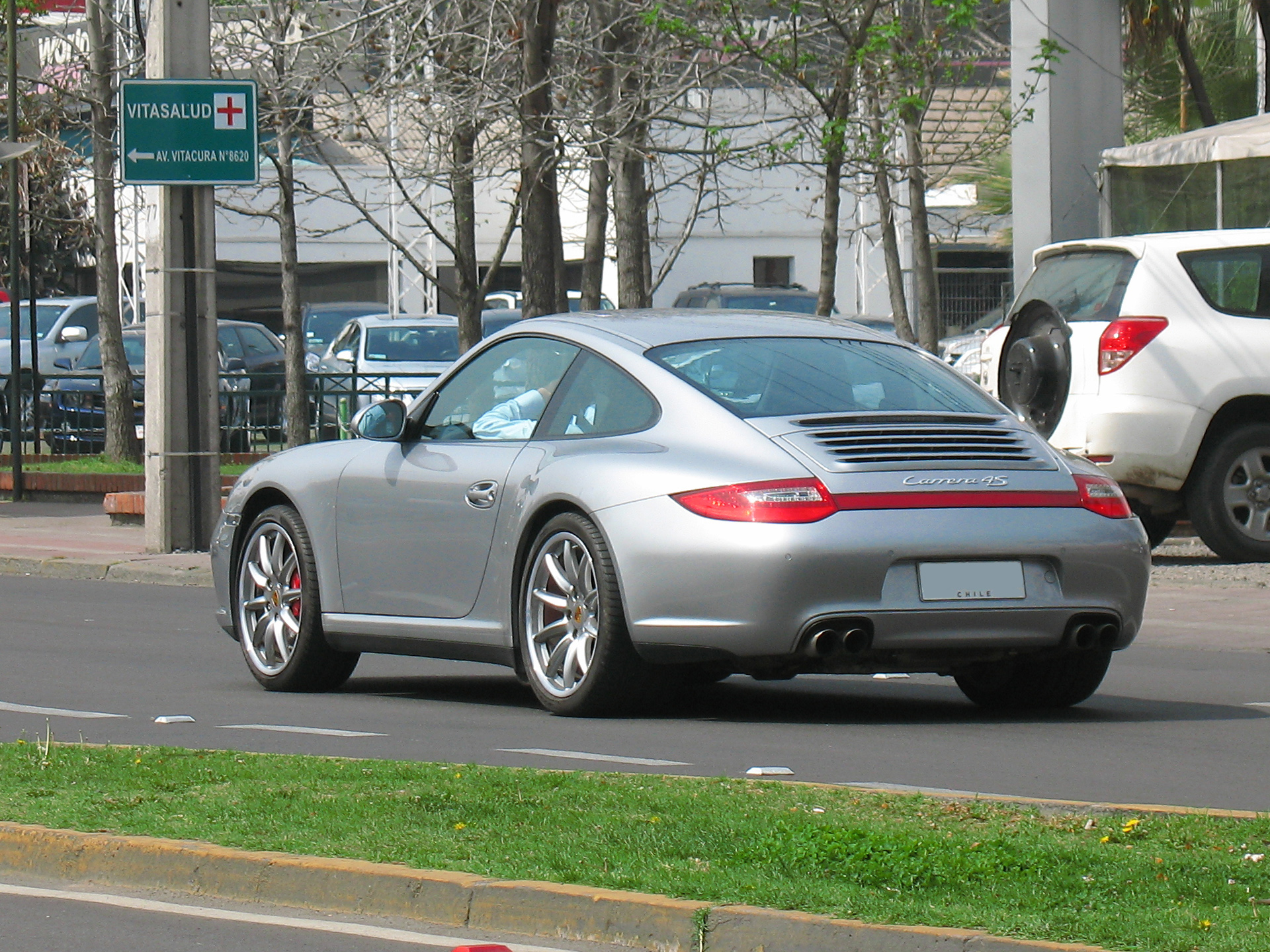 Carrera 4S — Exterior