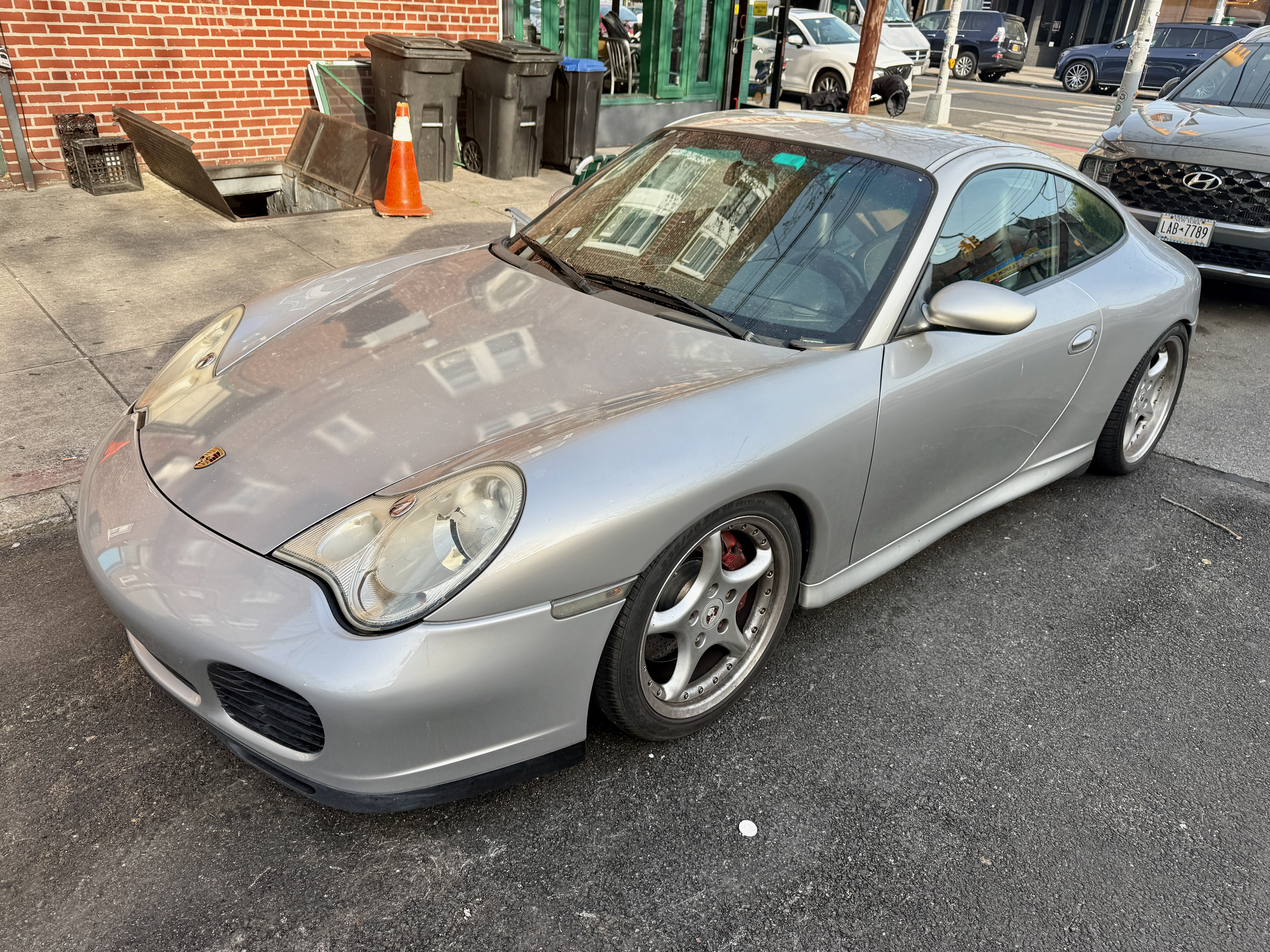 Carrera 4S — Exterior