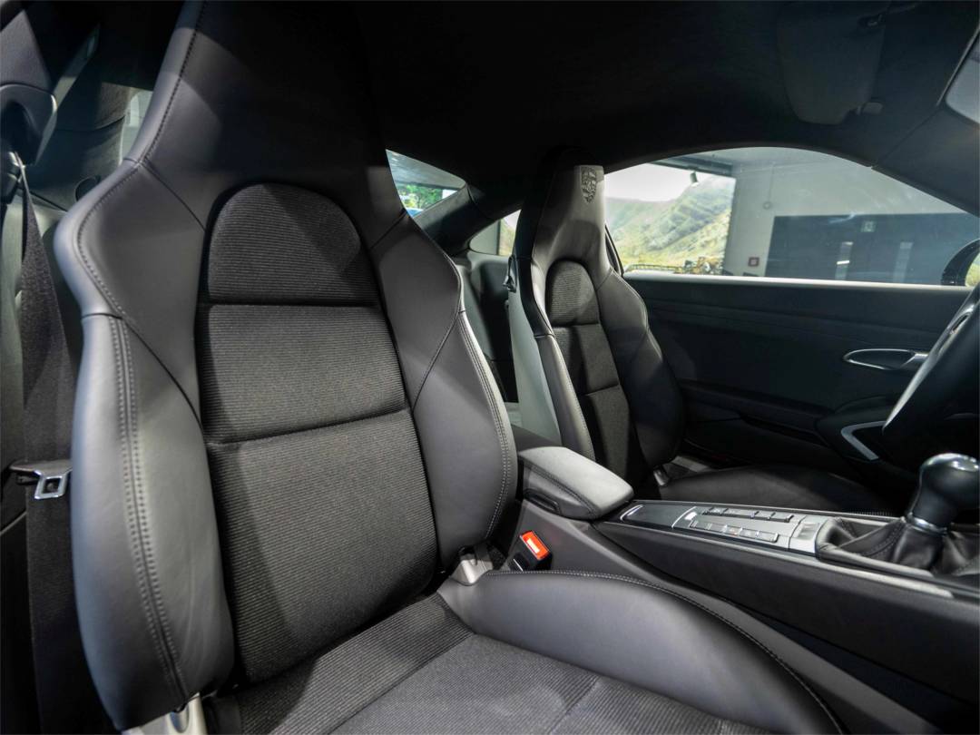 GT3 — Interior