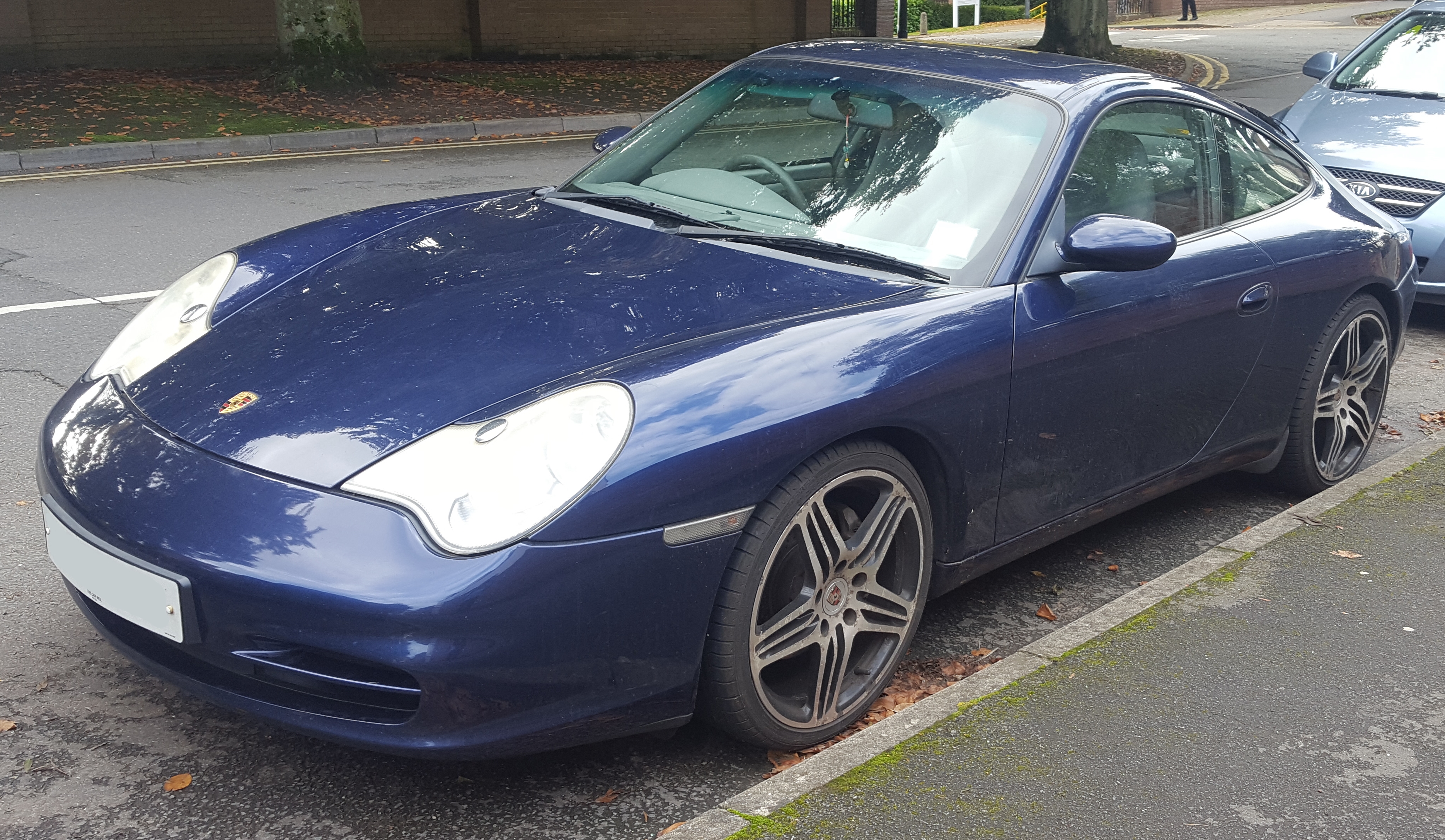 Carrera 4 — Exterior