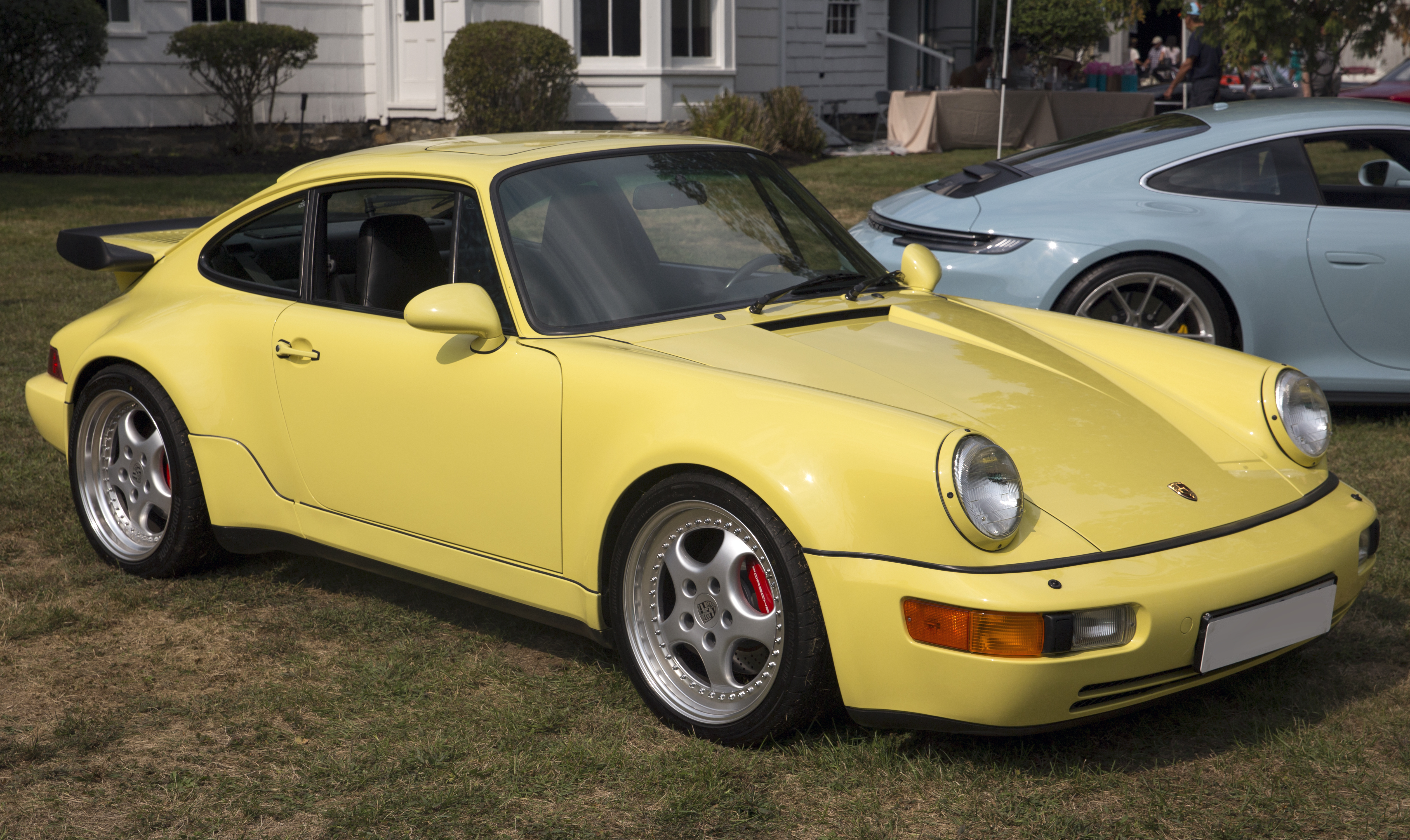 Turbo 3.3 — Exterior