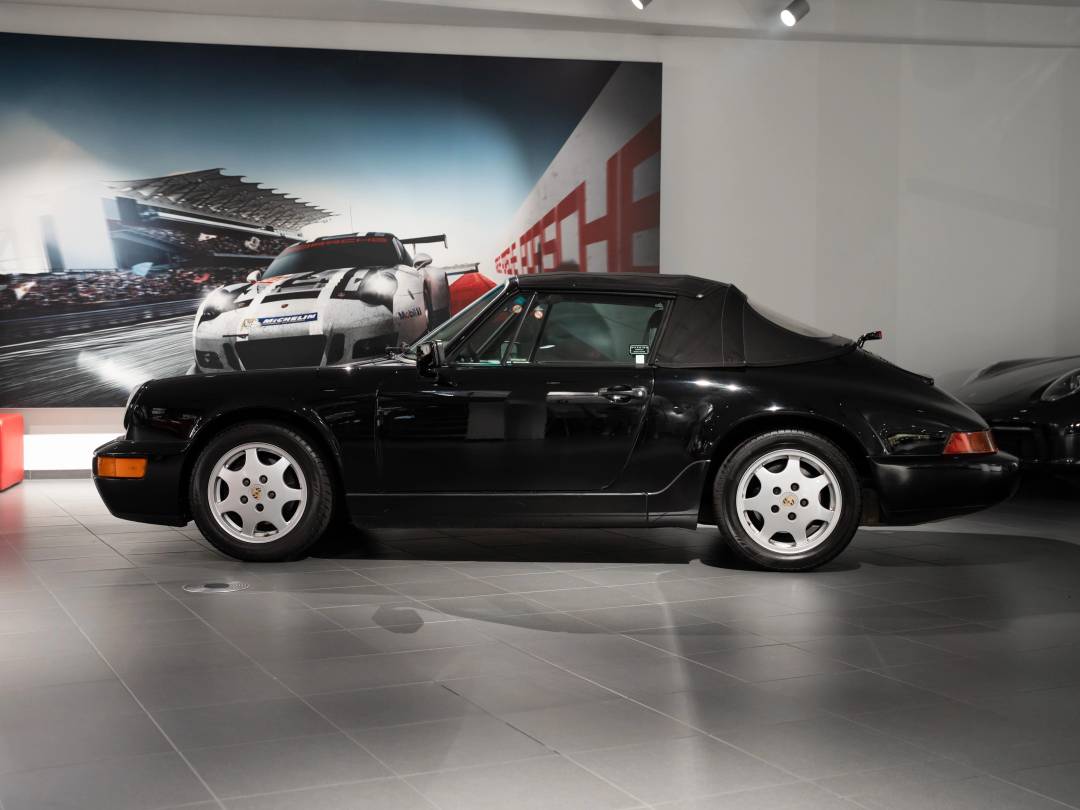 Carrera 2 Cabriolet — Exterior