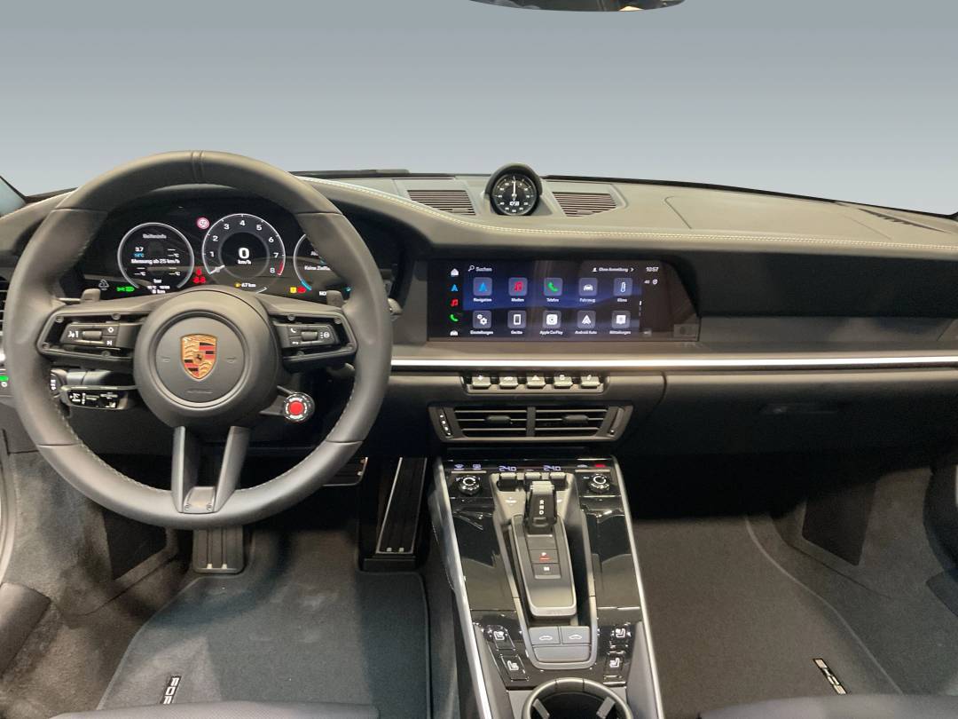 Targa 4S — Interior